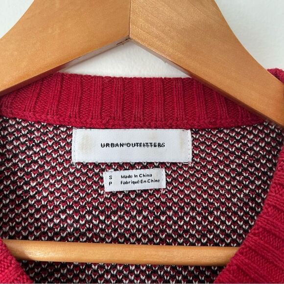 Urban Outfitters Red Plaid Crewneck sweater Unisex size Small preowned - Picture 6 of 7
